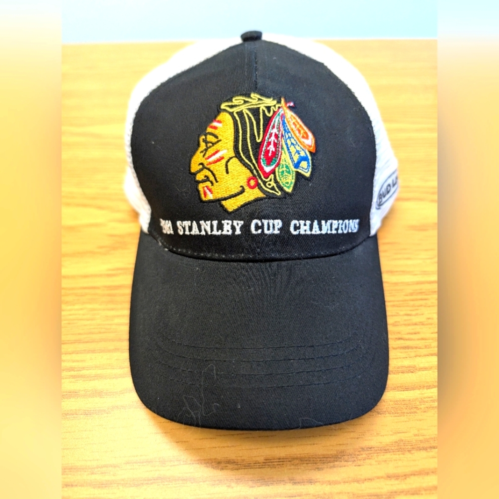 NHL Classic Blackhawks Bud Light Hat Cap Black White Brand New
